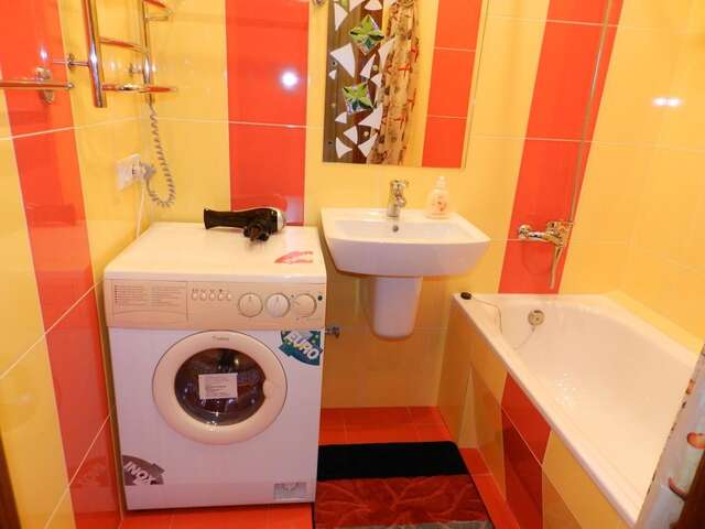 Апартаменты 2-room Luxury Apartment on Trehubenka Street 12, by GrandHome Запорожье-7